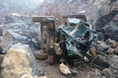 Toàn cảnh vụ sập mỏ đá kinh hoàng ở Thanh Hóa